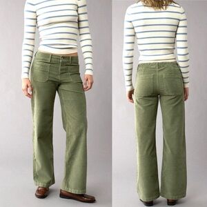 AMERICAN EAGLE STRETCH CORDUROY LOW-RISE BAGGY WIDE-LEG PANT Sz 12 Short Green